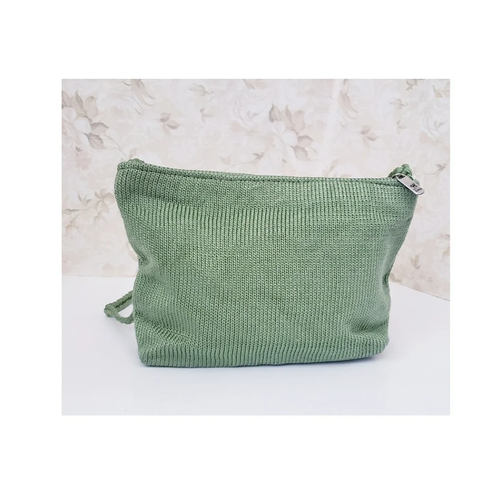 Lina Green Knitted Zip Up Purse - Picture 2 of 4